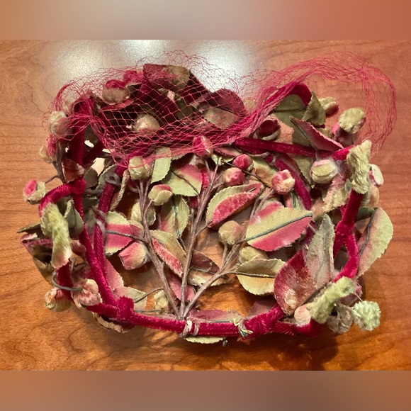 Vintage 1950's Berries & Leaves Ladies Hat - Picture 6 of 9